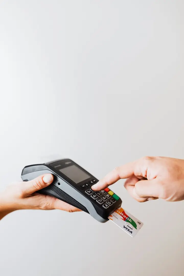 Trustly vs Visa ja Mastercard kasiinos